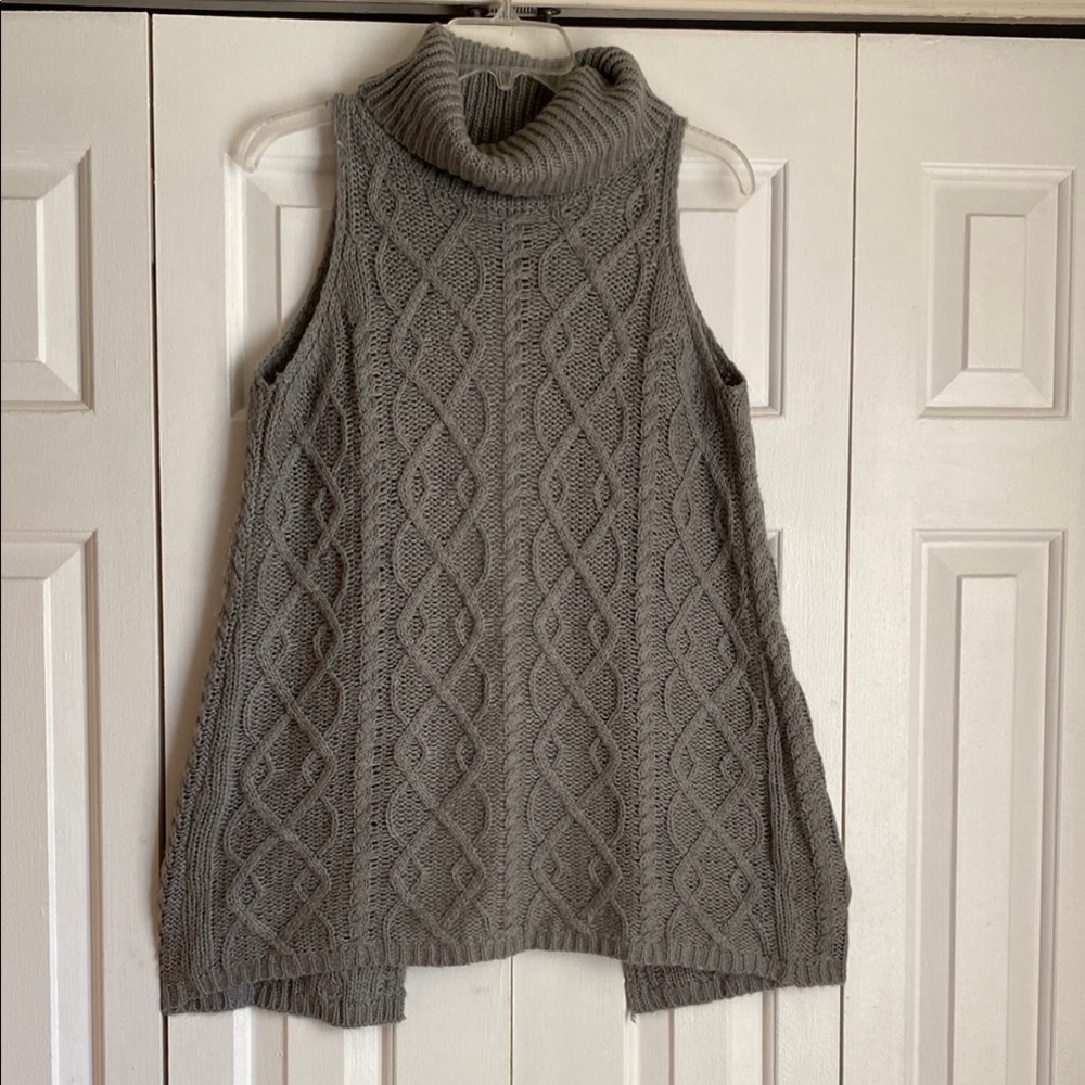 Gray Cable Knit Turtleneck Sweater